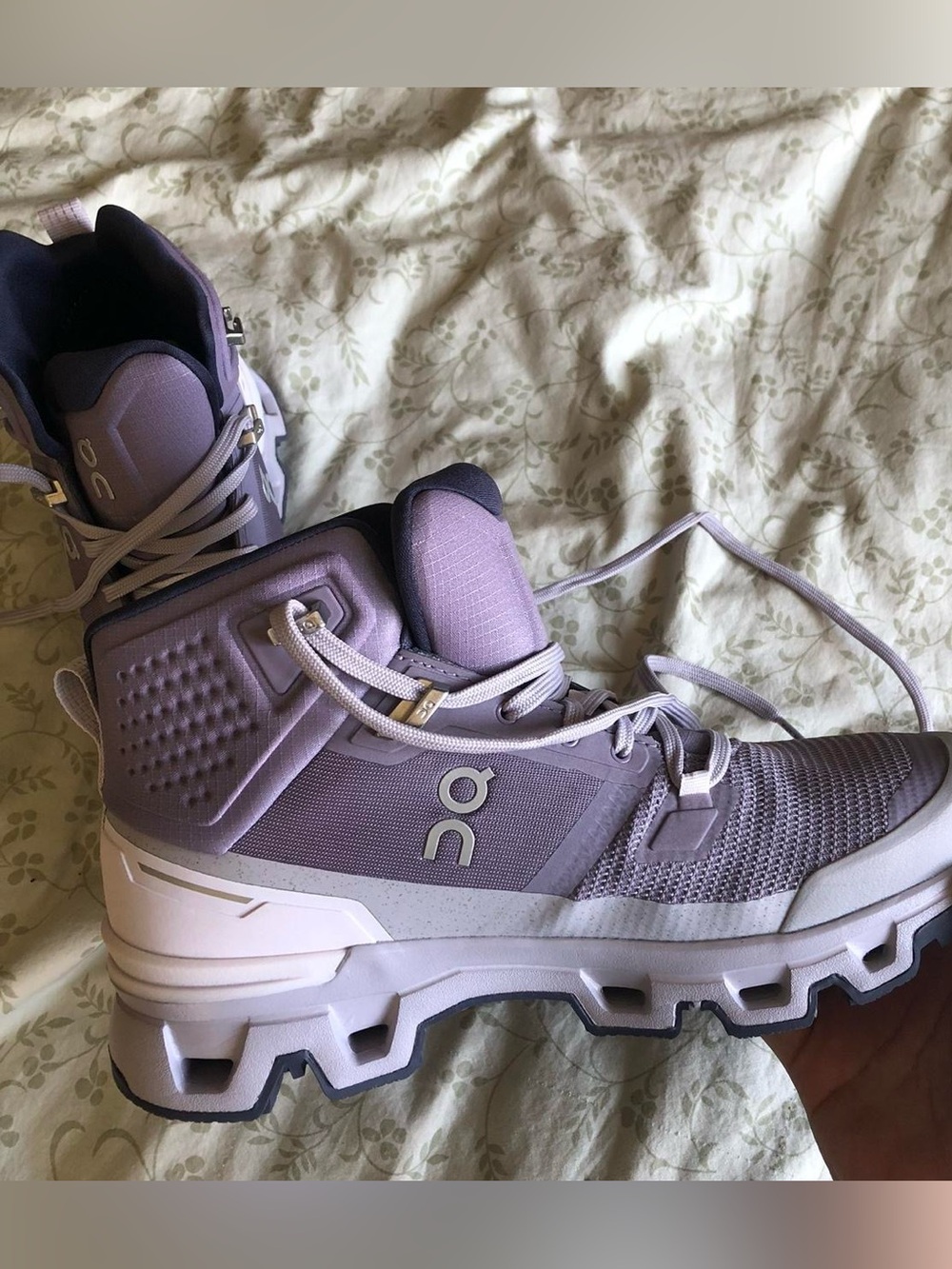 On Running Lavender Lace-Up Women's Trail Boot